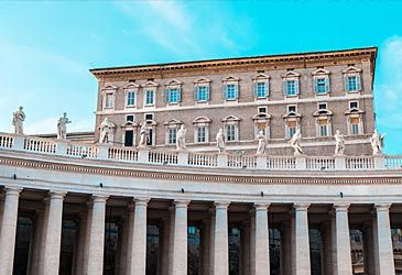 Which building is the Pope's official residence?