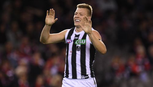 De Goey has hinted he'll stay true to the black and white. (AAP)