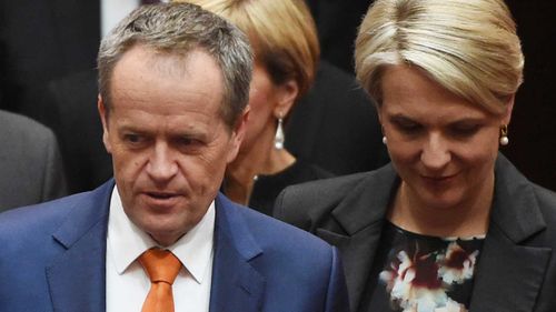 Labor gives notice of gay marriage bill