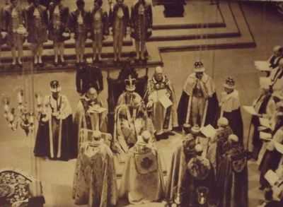Archbishop of Canterbury, Cosmo Lang crowns King George VI