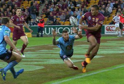 A miracle tap by Justin Hodges set up a Matt Gillett try to start the second half.