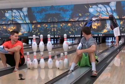 <b>Trick shots aren't exactly new these days. It seems that anyone with a bit of ability, a video camera and a lot of patience can pull them off.</b><br/><br/>But every now and then come the extraordinary.<br/><br/>Australia's Jason Belmonte is a pro ten-pin bowler whose unique two-handed 'shovel' style has made him one of the world's best.<br/><br/>It's also the secret behind some extraordinay trick shots that he has shared online. Check them out...