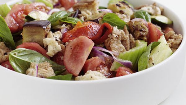 Bread and vegetable salad