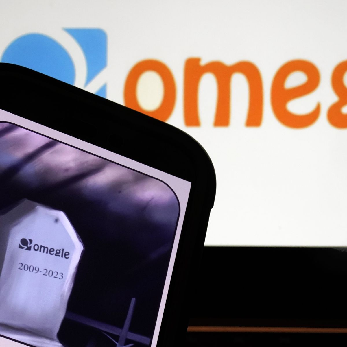 Omegle shutdown: Random video chat service shuts after child sex abuse  criticism