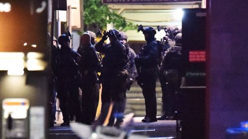 Identities of Lindt cafe siege police 'must be protected'