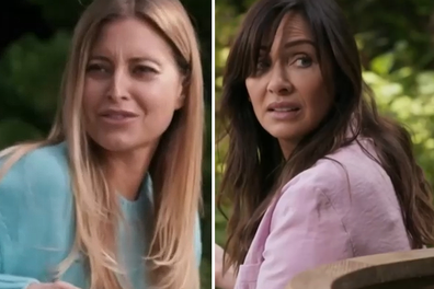 Neighbours' Holly Valance and Natalie Imbruglia 