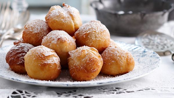 Easy beignets