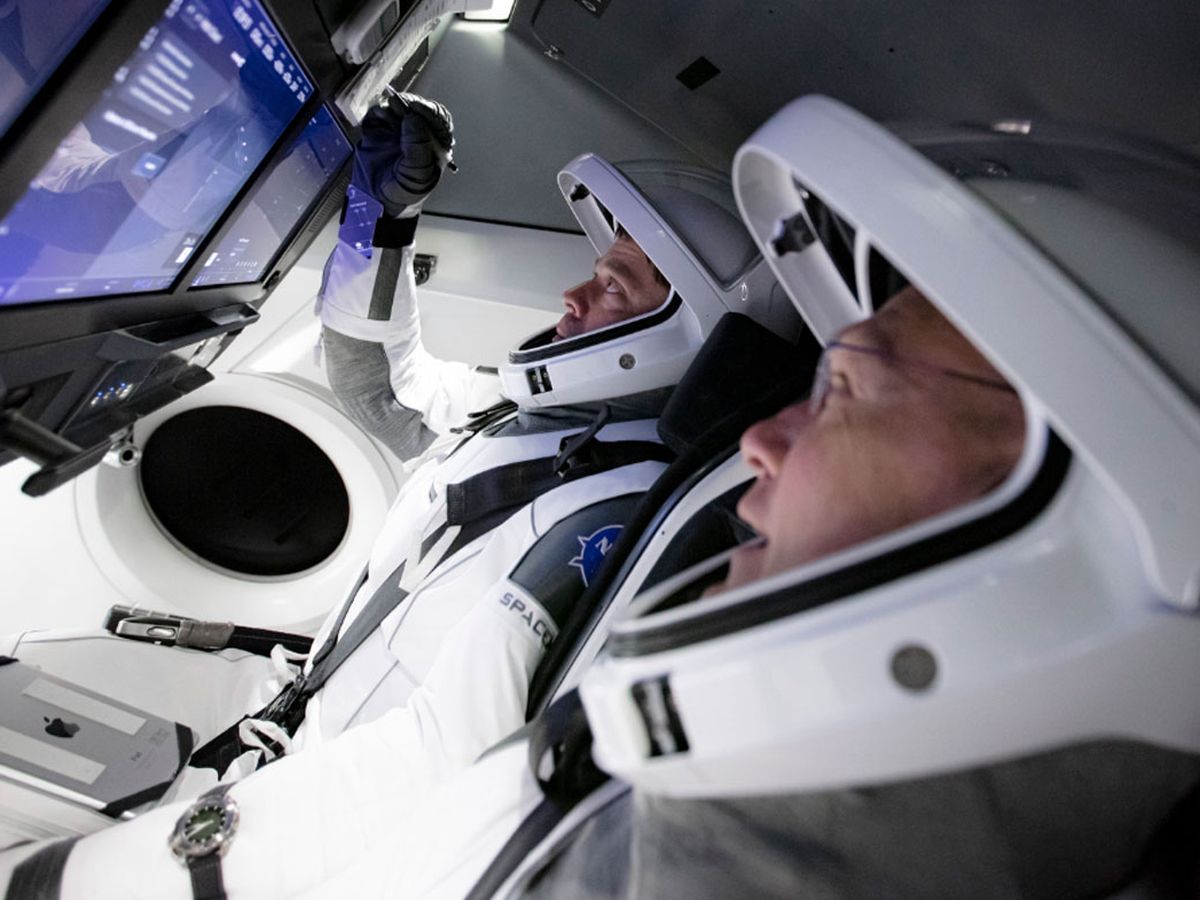 Spacex Launch What Time Does It Launch How To Watch It In Australia And Everything Else You Need To Know About Elon Musk S Nasa Mission To The International Space Station