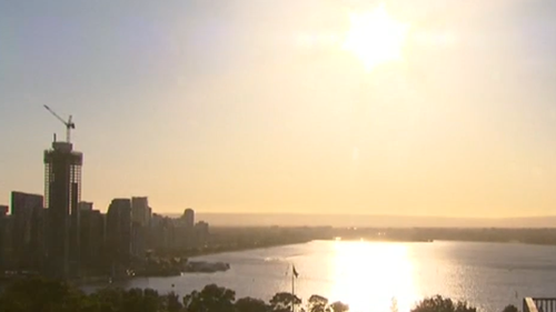 For a record fifth day in a row, temperatures were above 40C in Perth. 