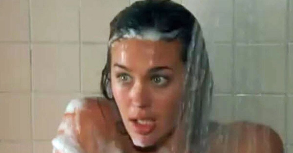 #ThrowbackThursday: Megan Gale naked in Italian movie shocker from 15 years...