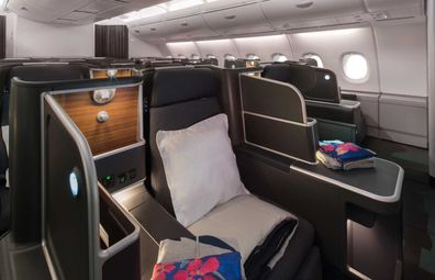 Qantas upgraded Airbus A380 aircraft Business Suites