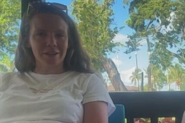 Vanuatu Airlines voluntary liquidation pregnant Aussie passenger Adara Brooks