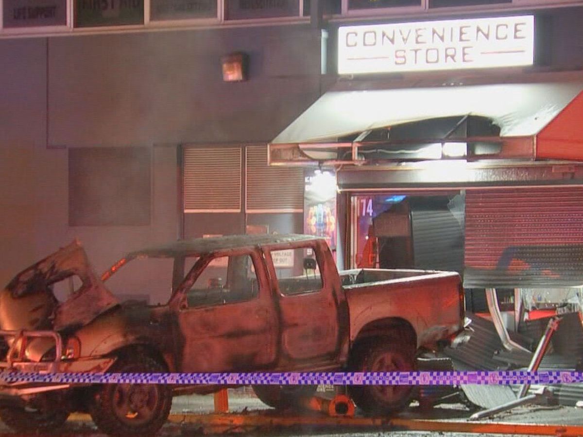 gladstone park tobacco Melbourne news: Tobacconists rammed and set alight as Melbourne's illegal  turf wars reignite