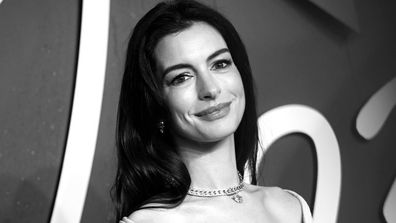  Anne Hathaway attends The Fashion Awards 