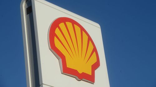 Shell says it will cut 2800 jobs following takeover of smaller rival BG Group