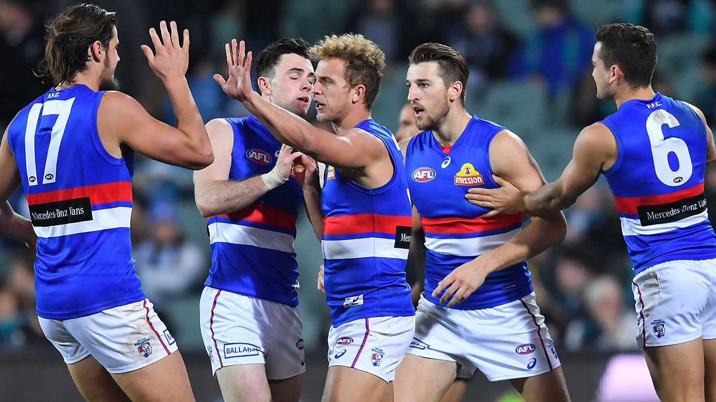 Mitch Wallis recommits to Western Bulldogs on a three-year deal