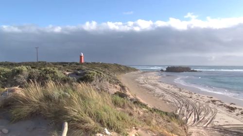 Body of snorkeller found on South Australian beach