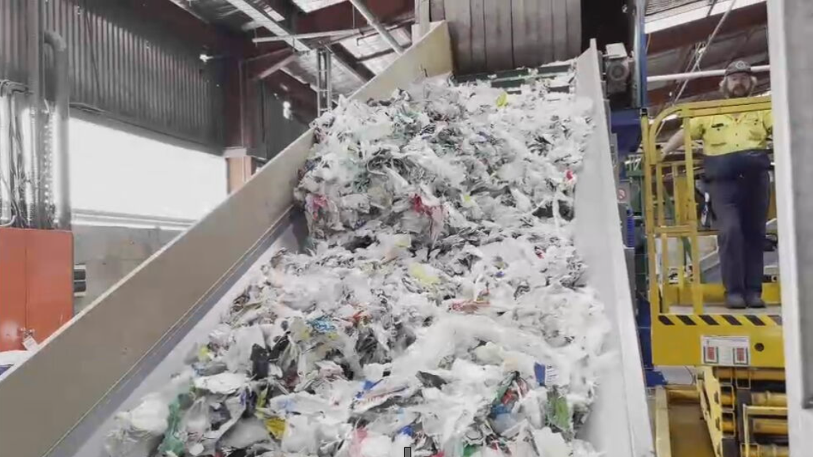 Woolworths Relaunches Soft Plastics Recycling After REDcycle Collapse — image 5