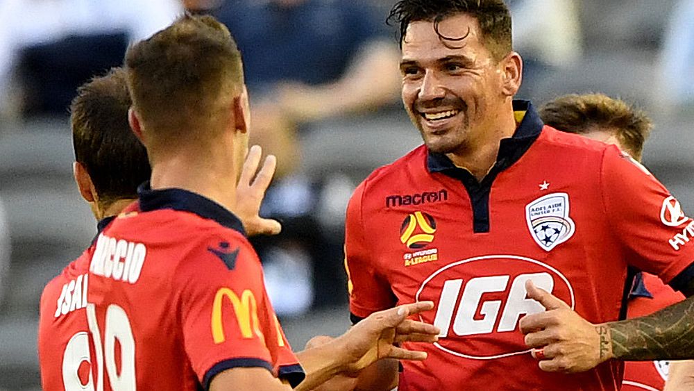 A-League: Adelaide United defeat Melbourne Victory with nine men