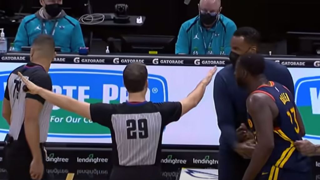 Steph Curry not feeling well, late scratch vs. Charlotte Hornets