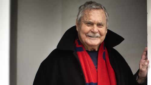 The sporting world has gathered at the MCG in Melbourne for the state memorial service for AFL icon Ron Barassi.
