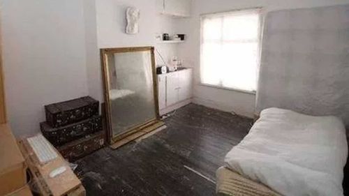 One of the bedrooms in Edward Tenniswood's home. (Zoopla)