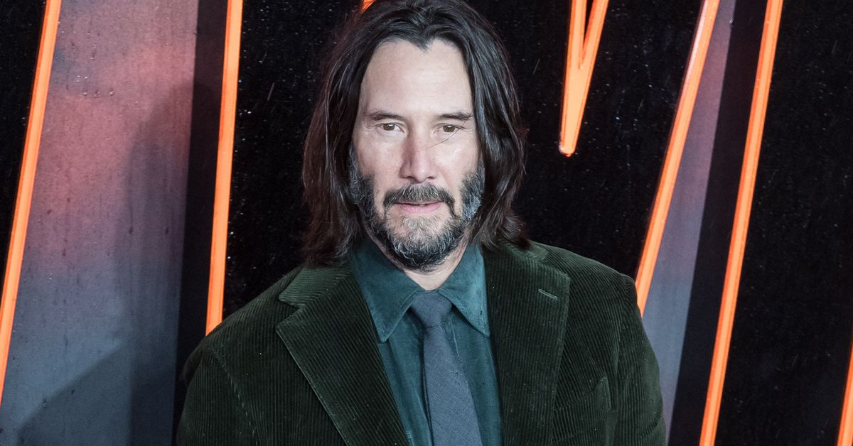 Keanu Reeves announces his broadway debut in the 2025 revival of Samuel Beckett’s Waiting for Godot