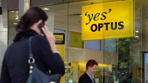 Optus and Virgin mobile customers experienced outages this morning.