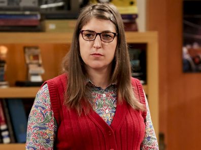 Mayim Bialik (Amy Farrah Fowler)