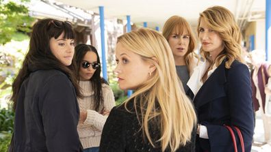 Nicole Kidman, Reese Witherspoon, Shailene Woodley, Zoe Kravitz, Laura Dern in Bog Little Lies