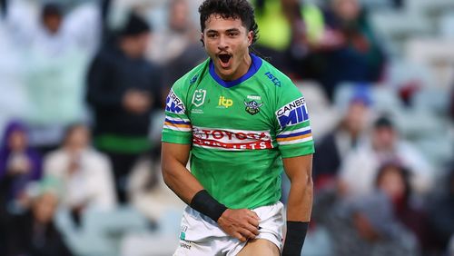 St George Illawarra v Manly, Newcastle v Sydney Roosters result, video, highlights, Ricky Stuart re-signs with Canberra Raiders