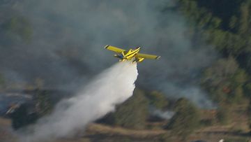 A major fire emergency west of the Gold Coast.. Residents in parts of the Scenic Rim have been told to seek shelter now, as a potentially deadly blaze threatens homes.