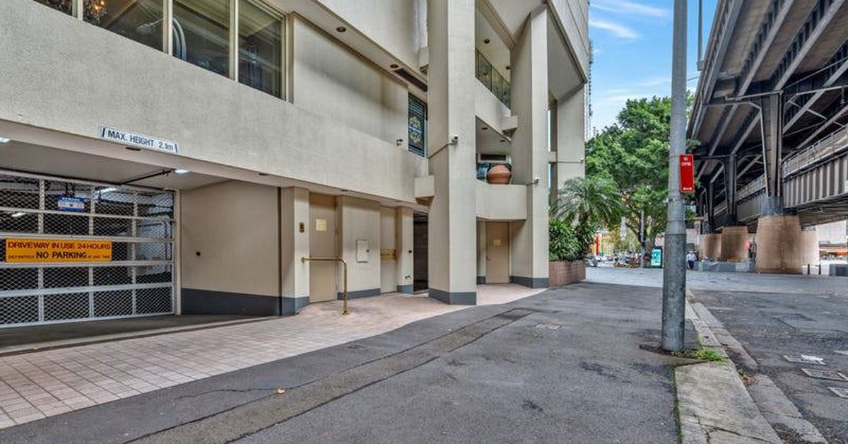 Buyer coughs up $3.6 million for six car spots in Sydney CBD