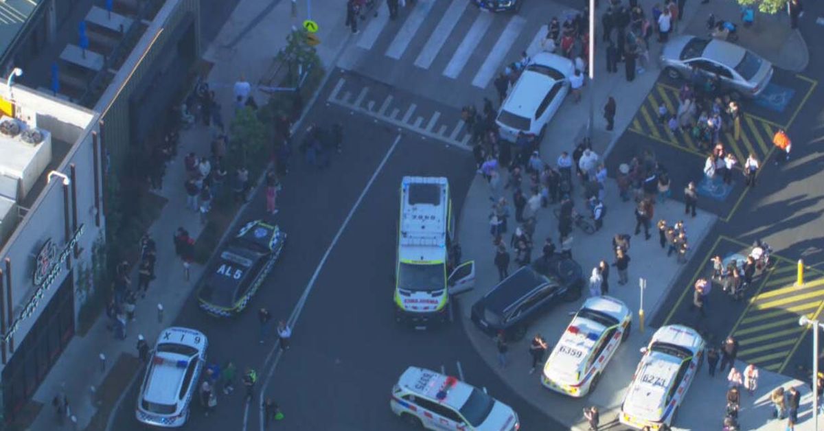 Further charges laid over alleged machete brawl at Melbourne shopping centre