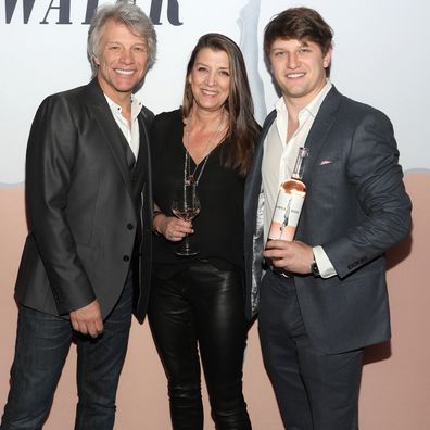 Jon Bon Jovi, Dorothea Hurley e Jesse Bongiovi em 2019