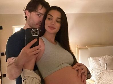 Ed Westwick dan istri Amy Jackson bersiap untuk menyambut anak pertama mereka bersama