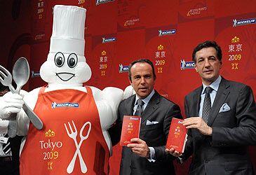 What is the maximum number of stars the Michelin Guide will award a restaurant?