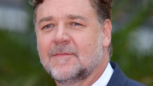 Actor Russell Crowe's father dies in Coffs Harbour, aged 85