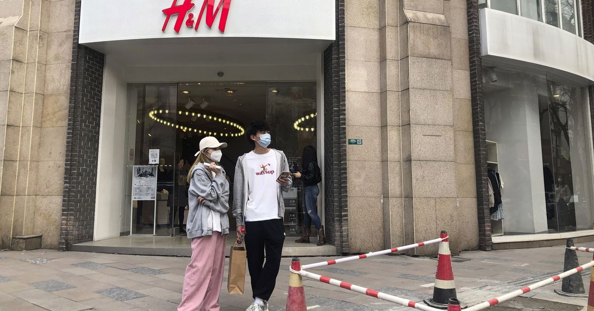 China erases h&m from the internet in retaliation