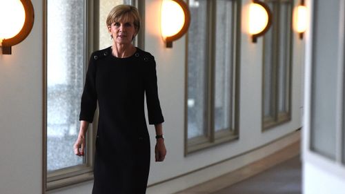 Melbourne Airport security guard fired, three suspended over security screening of Julie Bishop