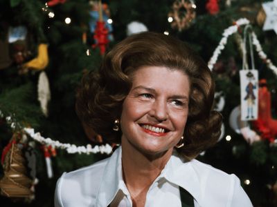Betty Ford, 1975