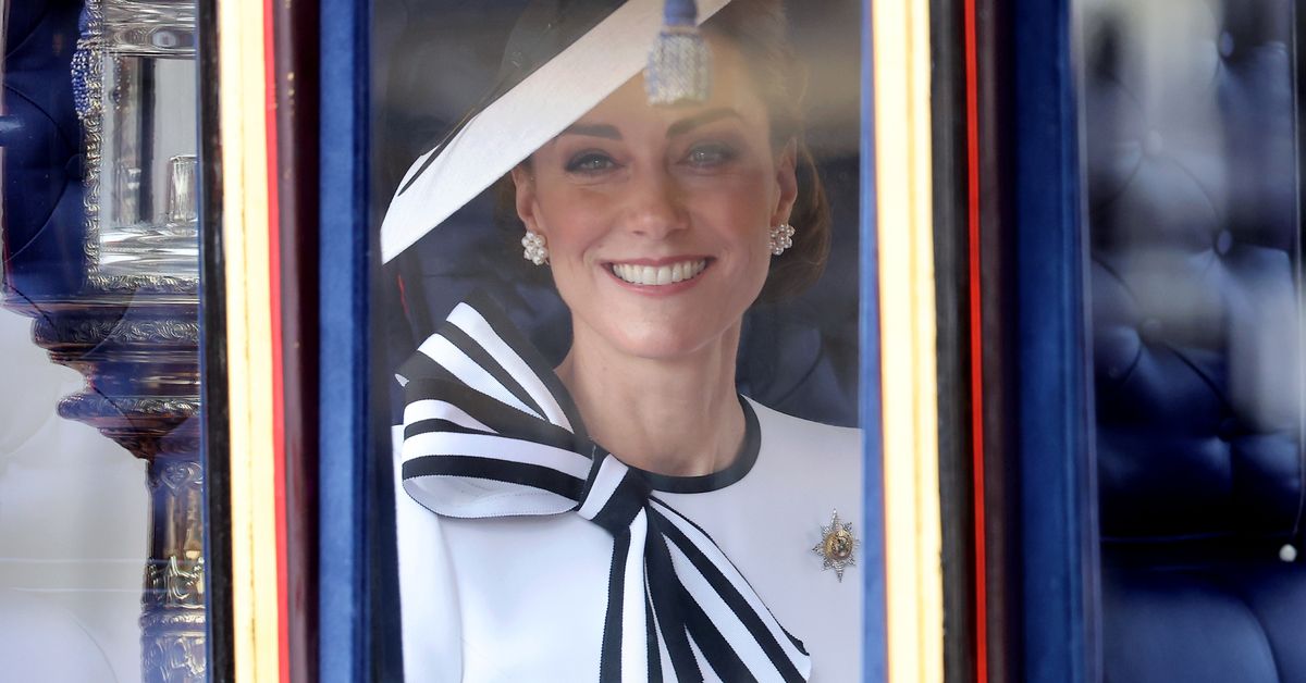 Without saying a word, Kate silenced months of speculation