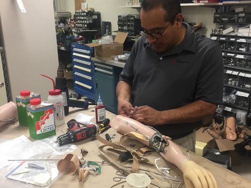 Prosthetics are made on-site at the Shriners Hospital for Children in Philadelphia. (Image: ABC News America)