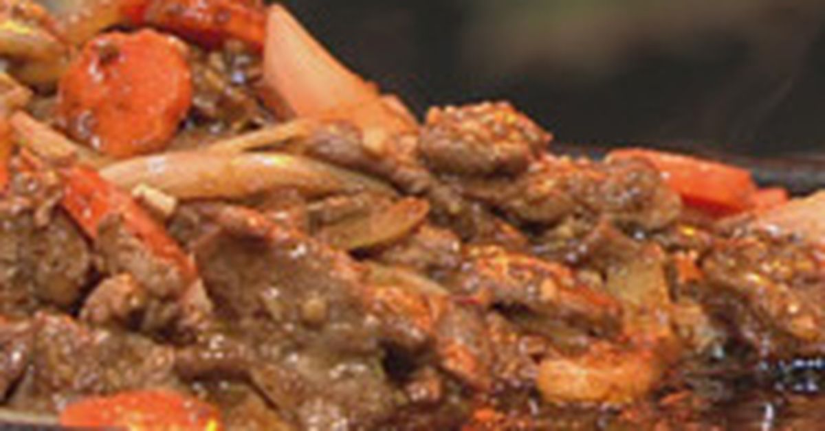 Mongolian lamb in lettuce cups - 9Kitchen