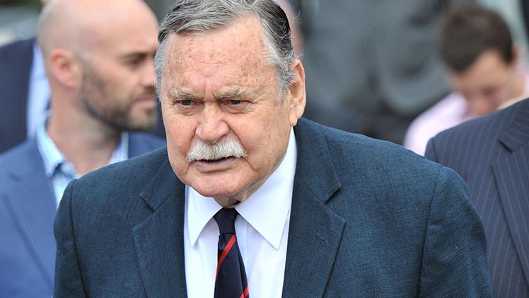 'He revolutionised the game': Australian football icon and Hall of Fame legend Ron Barassi dies at 87