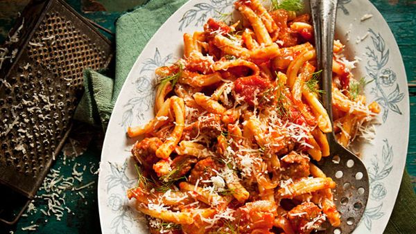 Italian sausage, fennel and tomato pasta