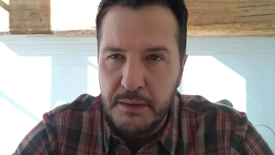 Luke Bryan talks about the sudden death of his sister Kelly