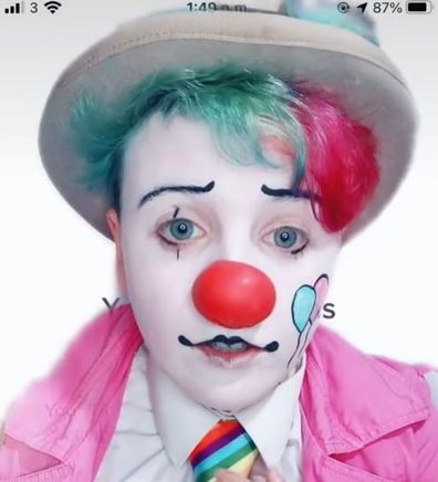 Jessica clown Tinder