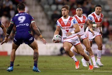 Zac Lomax runs the ball during the round seven NRL match between the St George Illawarra Dragons and the Warriors at WIN Stadium.