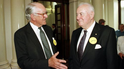 Malcolm Fraser and Whitlam in 1999. (AAP)